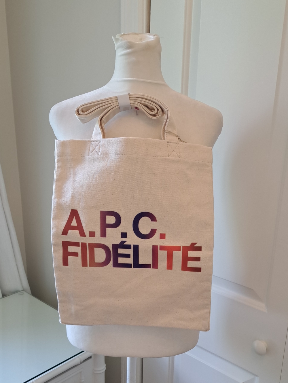 NWT A.P.C. Womens Casual/Luxury Canvas Tote A.P.C. FIDELITE Print 12"x14"x3"